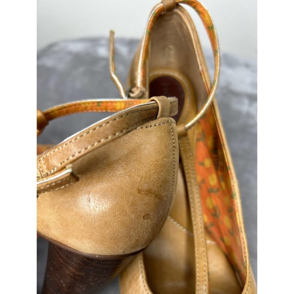 Fossil T Strap Flowerette Maryjane Heels 9 - Picture 10 of 12